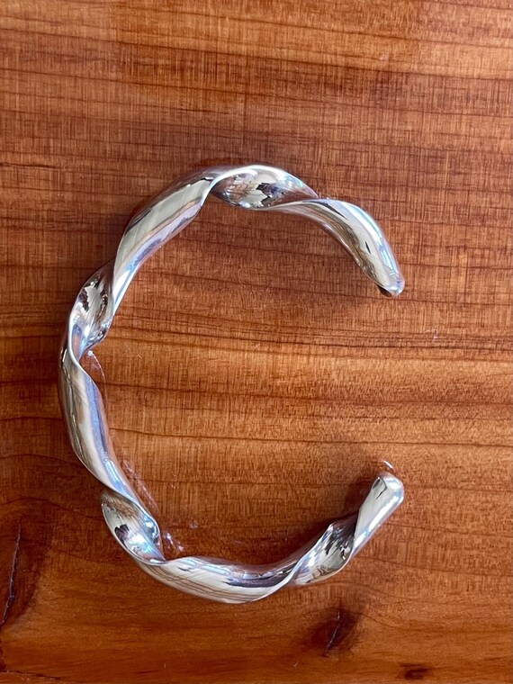Sterling Silver Sturdy ….Solid…. Small Size Cuff … - image 7