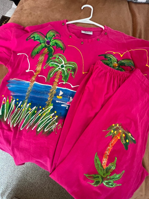 Hawaii Vacation Comfy T-Shirt + Pants Set - Size … - image 3