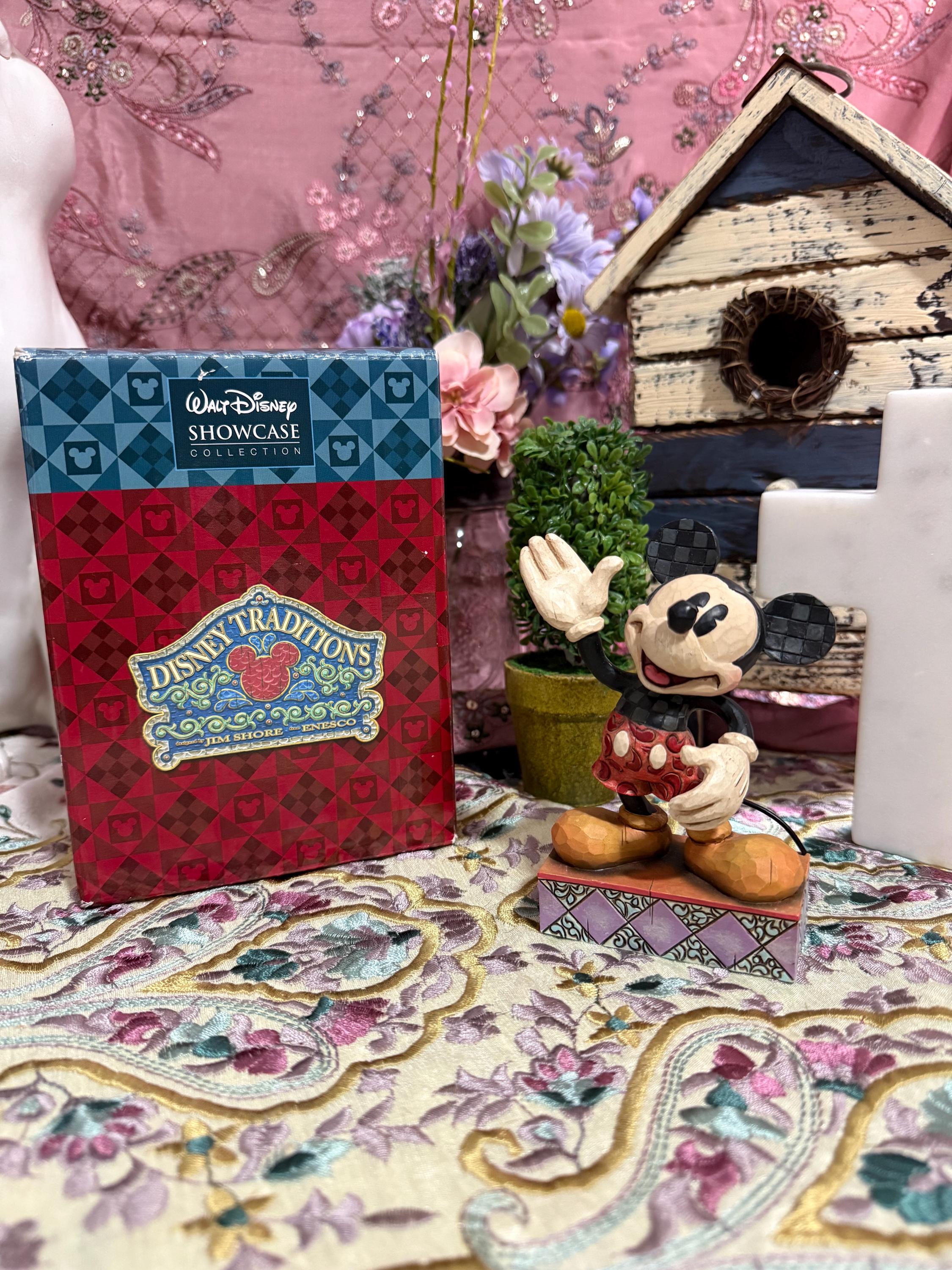 Jim Shore “ Your Pal Mickey “ Figurine - Etsy