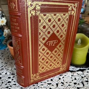 vintage The sound and the fury book by William Faulkner 2004