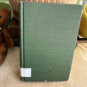 Vintage the new compact bible dictionary 1967