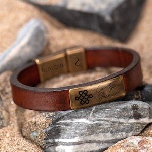 Leather Man Bracelet, Personalized Gift, Men Gift Ideas , Full Grain Leather Mens Bracelet,Handmade Jewelery