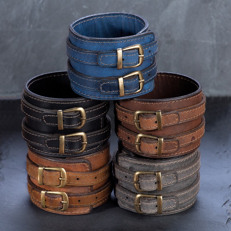 Double Strap Leather Cuff,Black Leather Bracelet, Leather Wristband,Adjustable Engraved Bracelet,Mens Bracelet with buckle,Message Cuff Bild 3