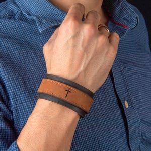 Personalized Leather Bracelet, Custom Word Bracelet for Men Women, Reminder Bracelet, Leather Cuff Bracelet Engraved, Gifts for Boyfriend