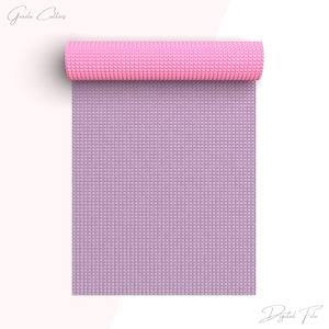 Puede incluir: Un rollo de vinilo estampado en morado y rosa con una superficie texturizada. El vinilo está enrollado y el lado rosa es visible. El texto "Archivo digital" es visible en la esquina inferior derecha.