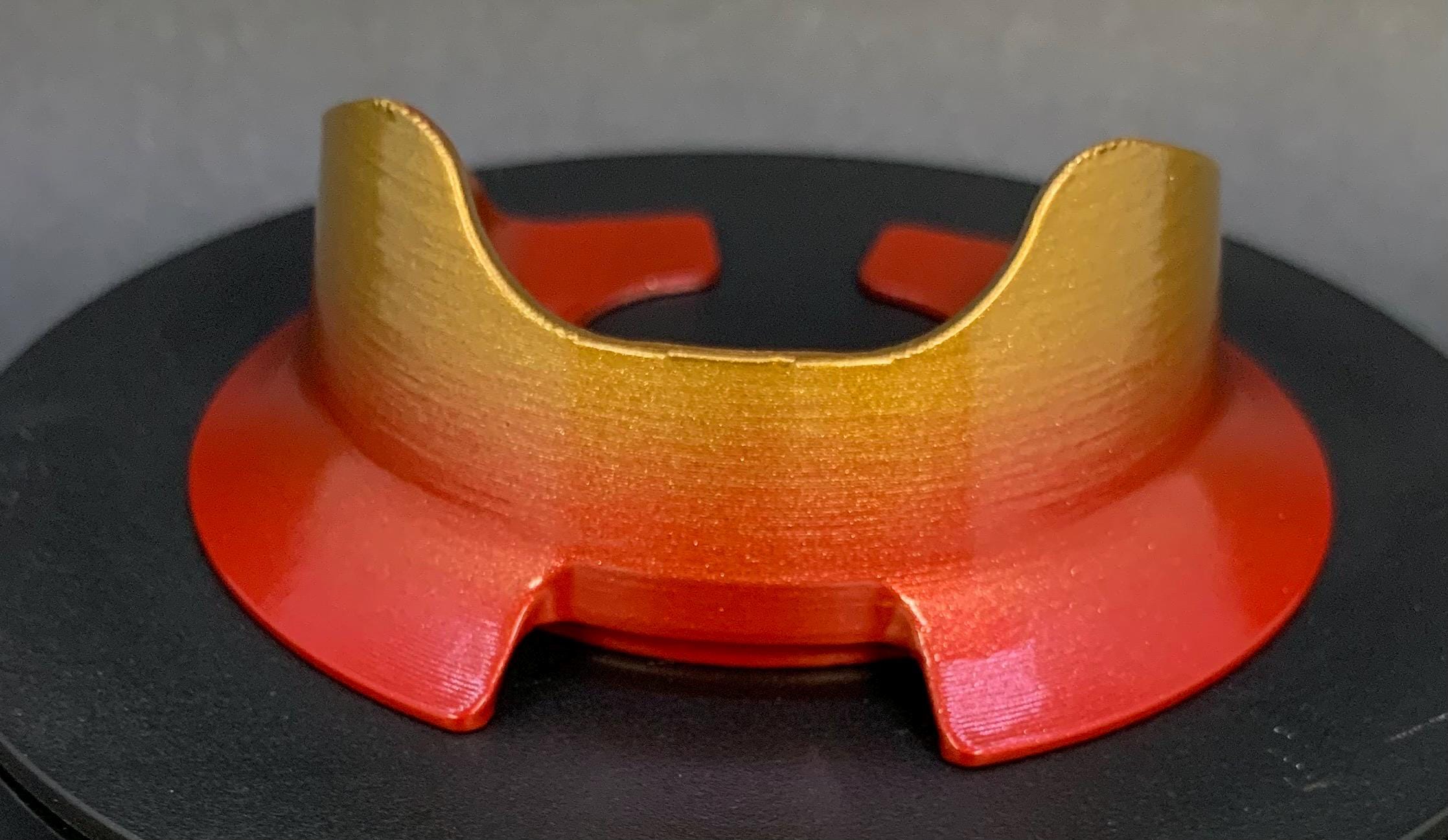 Puffco Pro Painted Daybreak Colorway Stabilizing Base Red With Gold Colorway