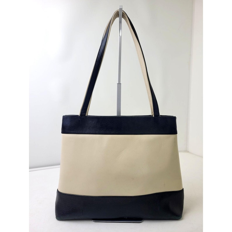 1997 Vintage CHANEL Coco Mark Contrast Tote Bag Minimalist Two-Tone Color Block image 8