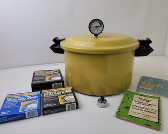 Olla a presión y envasadora Presto Vintage de 12 cuartos con accesorios en color oro cosecha