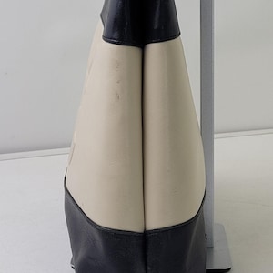 1997 Vintage CHANEL Coco Mark Contrast Tote Bag Minimalist Two-Tone Color Block image 6