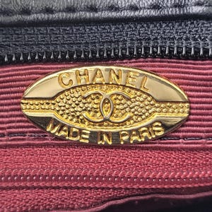 1997 Vintage CHANEL Coco Mark Contrast Tote Bag Minimalist Two-Tone Color Block image 13
