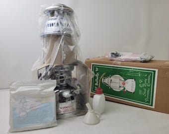 Vintage Butterfly 350 Candlepower Lanterne à pression au kérosène NIB