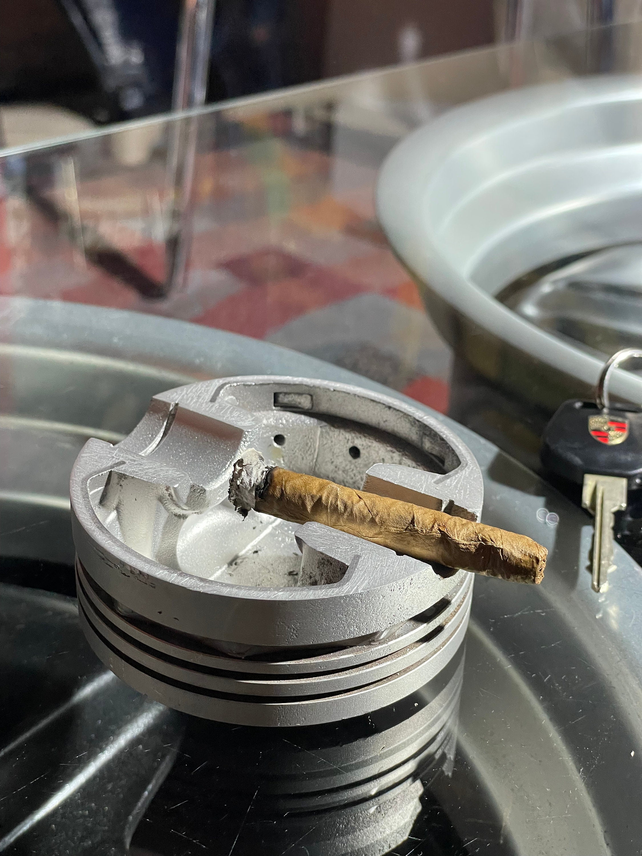 Piston ashtray - .de