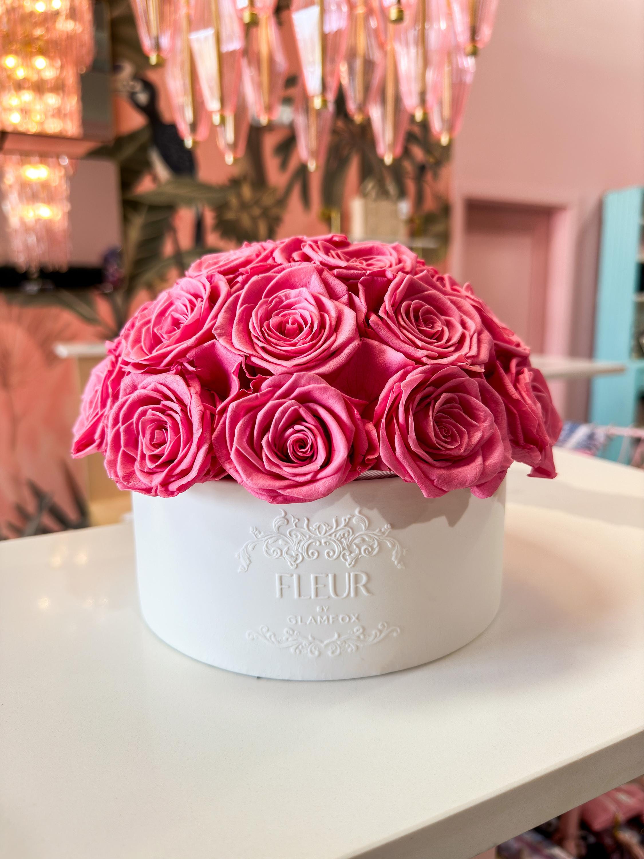 Luxury Preserved Roses in Vase – 25 Forever Rose Arrangement