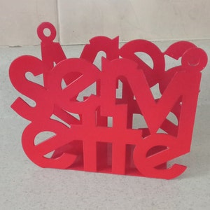Roter Vintage-Serviettenhalter aus Metall, rote quadratische klassische Serviette mit Buchstaben