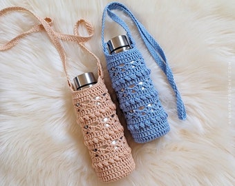 Crochet Bottle Holder Sling Bag Pattern: Learn to Crochet a Crossbody Water Bottle Bag with this Crochet Pattern, DIY Boho Crochet Sling Bag