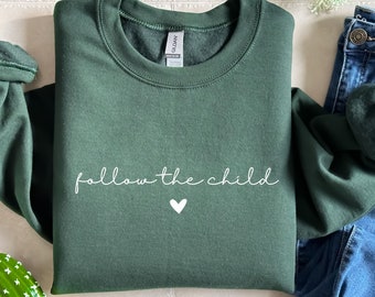 Minimalist Montessori School Teacher Sweatshirt, Gift for Montessori Teachers, Follow The Child Montessori Shirt, Montessori Mom Sweatshirt