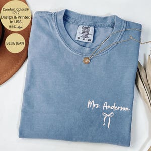 Custom Teacher Last Name Shirt, Back To School, Apple Teacher Mrs Shirt, Teacher Appreciation Gift, Team Teacher Shirt, Cute Teacher Gift