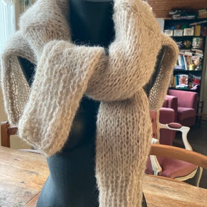 Soft and warm round neck sweater in hand-knitted alpaca image 3