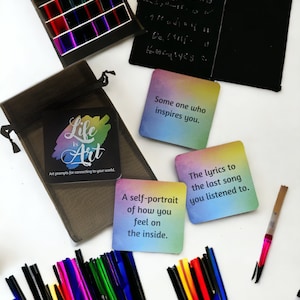 Jeu d'invites de revues d'art | La vie, c'est de l'art - 52 cartes d'invitation créatives vous connectant à votre monde | 52 défis créatifs