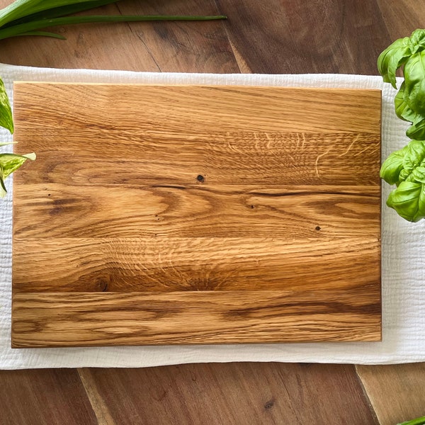 Kitchen board made of oak wood [35x25] Cutting board made of wild oak with and without rubber feet