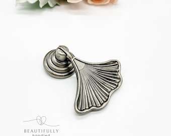Drawer knobs Aged Nickel Gingko leaf Fan shaped Drawer handles Art Deco Cabinet handles antique bronze Cupboard drop pull drawer pulls