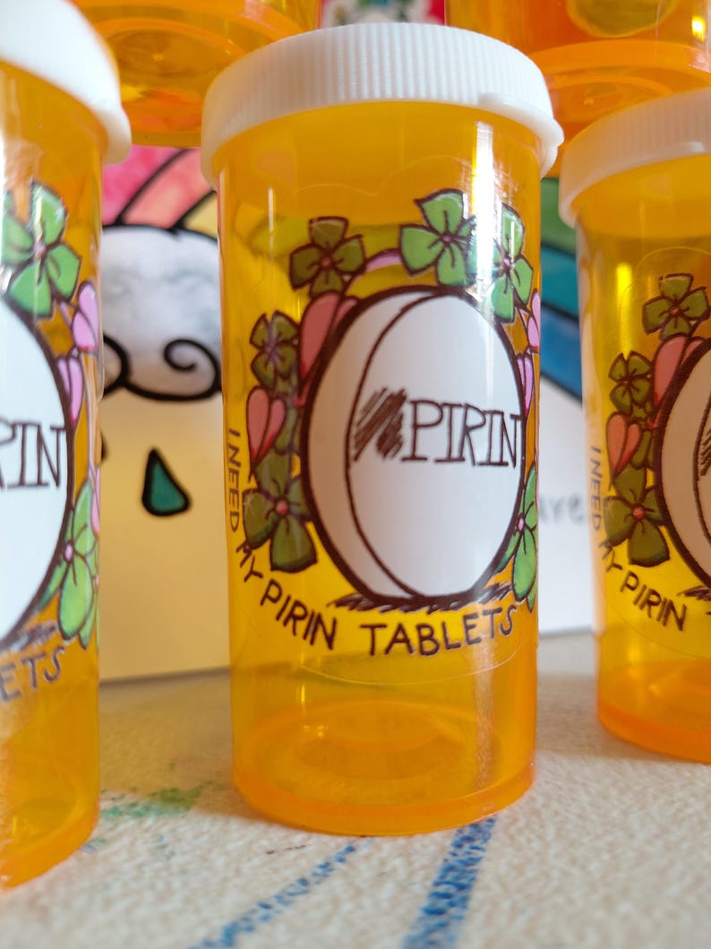 Pirin Tablets Pill Bottle - The Birdcage Comedy Prop image 3