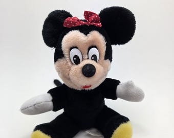 Disney World Vintage Minnie Mouse Plush, Vintage Collectible (5 inch)