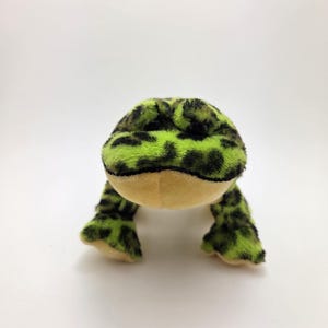Vintage Ganz Webkinz Lil Kinz Green Spotted Bullfrog with No Tag/Code (Small 5 inch)