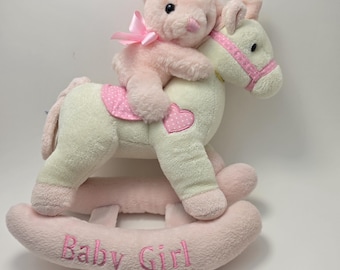 Aurora Baby Musikalisk Gunghäst Rosa Babyflicka Plysch *Ljudet fungerar inte* (12 tum)