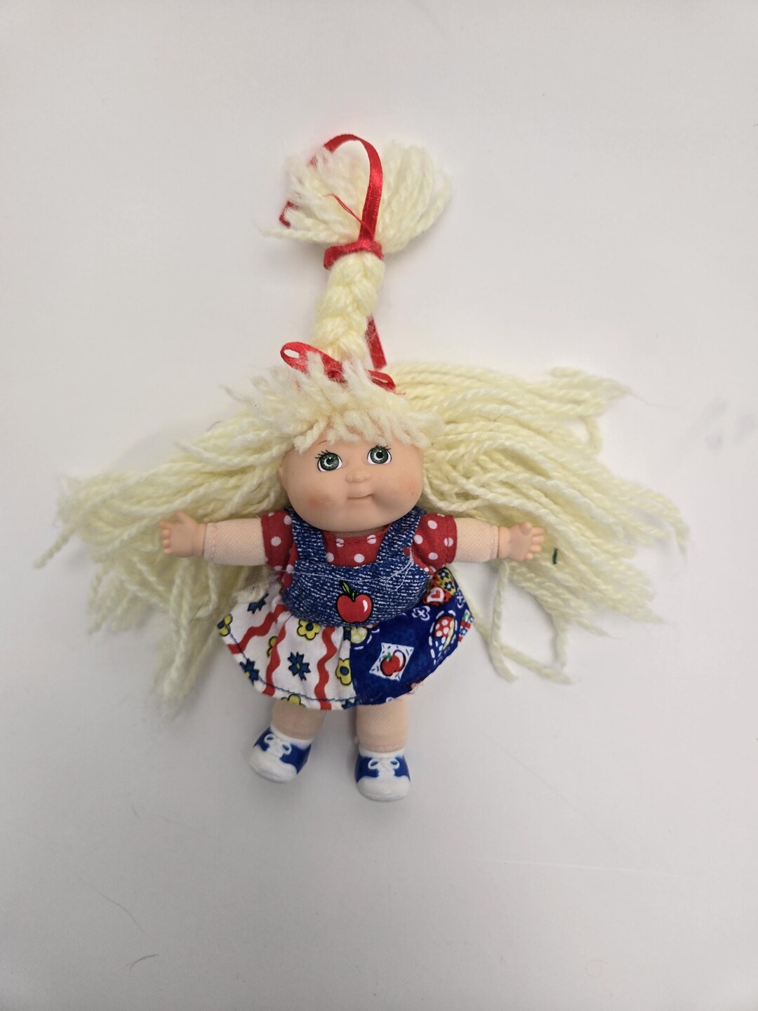 Vintage Mini Cabbage Patch Doll, Blonde Hair Heart Outfit (small 3 Inch ...