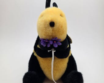 Gund Yellow Bumblebee Bee Plush 1989 Rare Vintage Collectible! (5 inch)
