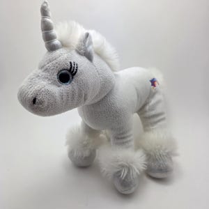 Adorable Vintage Webkinz &quot;Astra&quot; the White Unicorn Plush with Rainbow, No Tag, Ganz Plush (10 inch)