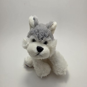 Adorable Vintage Webkinz Lil Kinz Husky Dog Plush with No Tag, Ganz Plush (5 inch)