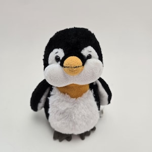 Adorable Vintage Webkinz Lil Kinz Penguin Plush with No Tag, Ganz Plush (5 inch)