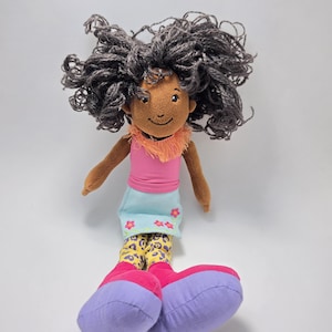 Vintage Manhattan Toy Groovy Girls Doll Black Hair (10 inch)