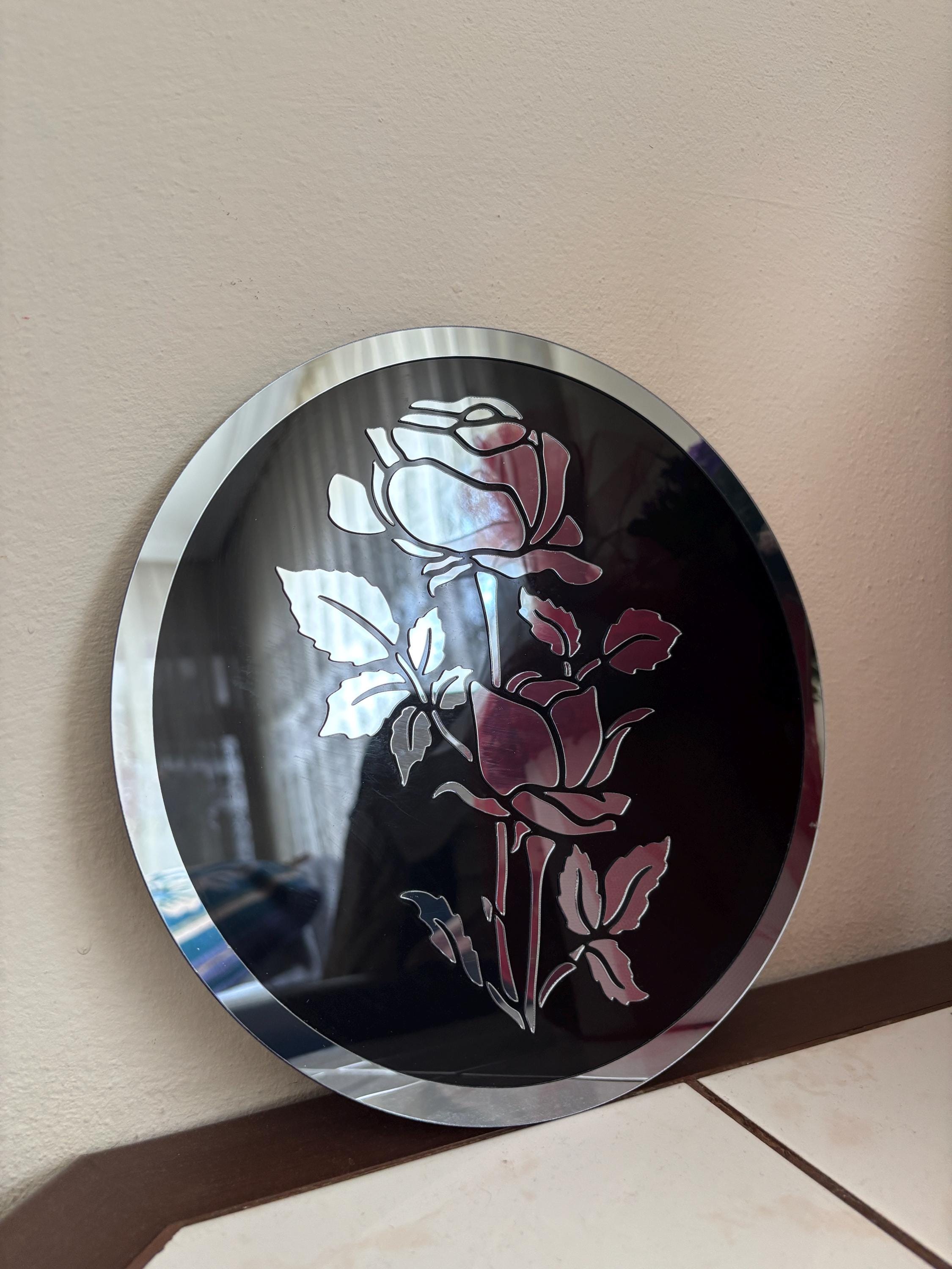 バラ彫刻の円形ミラー Rose on 21cm round mirror Rose Acrylic Mirror Wall Art, Floral Wall Decor - Etsy