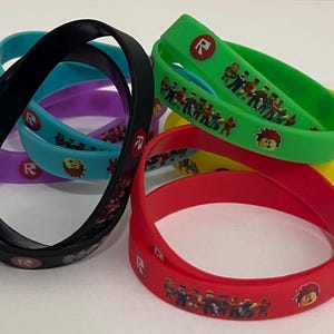 Roblox Party Favors with Silicone Wristbands, Balloons & Banner