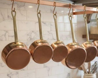 Vintage Moroccan Red Copper Cookware Set – 5-Piece Tin-Lined Pots, Cast Iron Handles