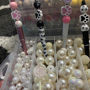Novelty pen