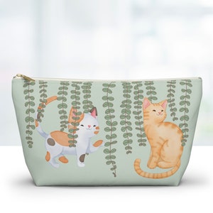 Cat Accessory Pouch, Cat Cosmetic Bag, Cute Cat Zippered Pouch, Gift For Cat Lover, Gift For Cat Owner, Cute Travel Pouch, Cat Mom Gifts