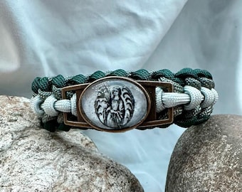 Custom Zodiac Charm Paracord Bracelet