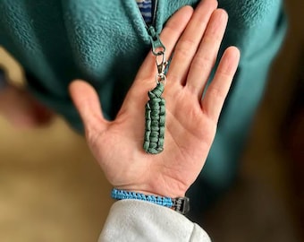 Custom Paracord Zipper Pull Charms - Cobra