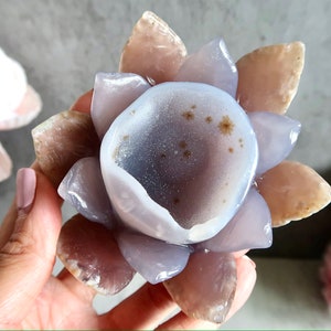 LARGE Sparkly Agate Lotus Flower with Druzy Agate Lotus Flower Agate Geode Flower Carved Lotus Flower Crystal Gemini Birthstone D - 309g (L-4.12")