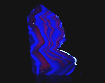 RARE UV Reactive Black Rose Fluorite Crystal Tower | Fluorescent Gemstone Point | Healing Crystal Stone | Glows Under UV Light | Fluorite |