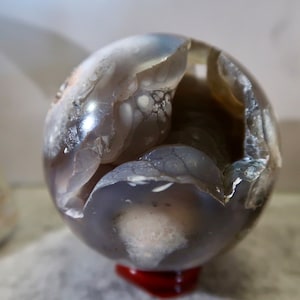 EXQUISITE 66mm Botryoidal Druzy Flower Agate Sphere | Black Flower Agate Crystal Ball | Self-Love, Transformation & Strength | Crystal Gifts