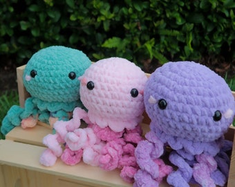 Crochet Jellyfish Amigurumi Plushie - Jellyfish Plushie - Handmade Crochet Amigurumi