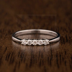 14K Solid Real White Gold Low-Profile 5 Stone Simulated Diamond Ring, Five Stone Diamond Band 5 Year Anniversary Gift For Her, Ring For Wife