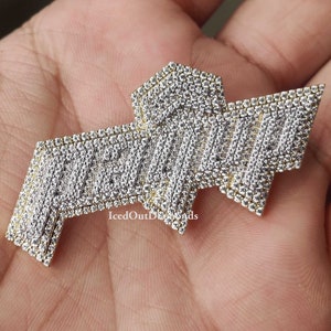 Colgante iced out personalizado, joyería iced out, joyería de plata esterlina joyería artesanal Argentium Silver Colgante Iced Out Lette-Name a la venta