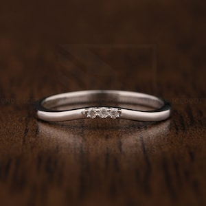 Dainty Curved 1.30 MM Round Brilliant Cut Colorless Moissanite Band, Dainty Curved Wedding Band, Moissanite Stacking Ring, Anniversary Gifts