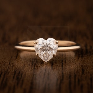 Heart Shape Moissanite Ring Heart Cut Solitaire Engagement Ring 14K Rose Gold Wedding Ring Best Mother&#39;s Gift Anniversary Ring Promise Ring